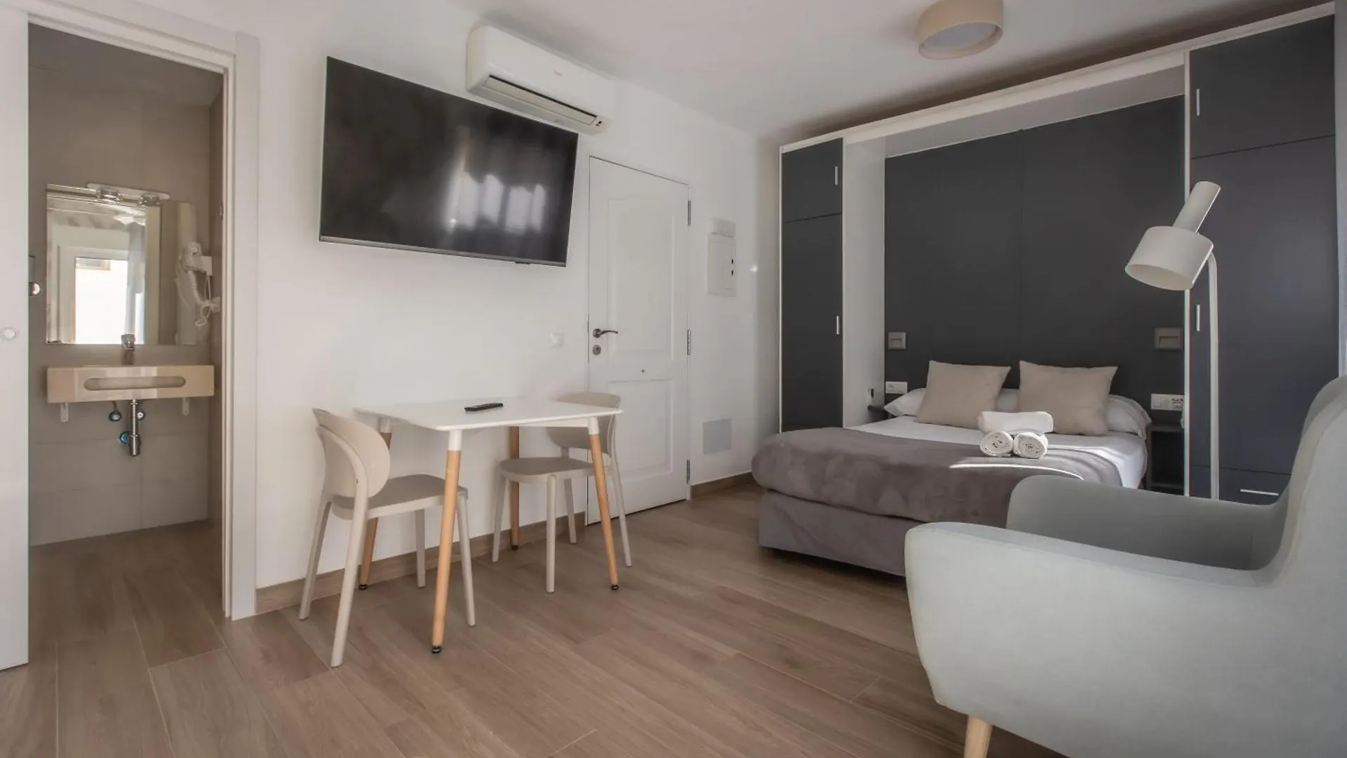 Sunsands Estudio 1ºa Playa76 Carihuela توريمولينوس 0*,